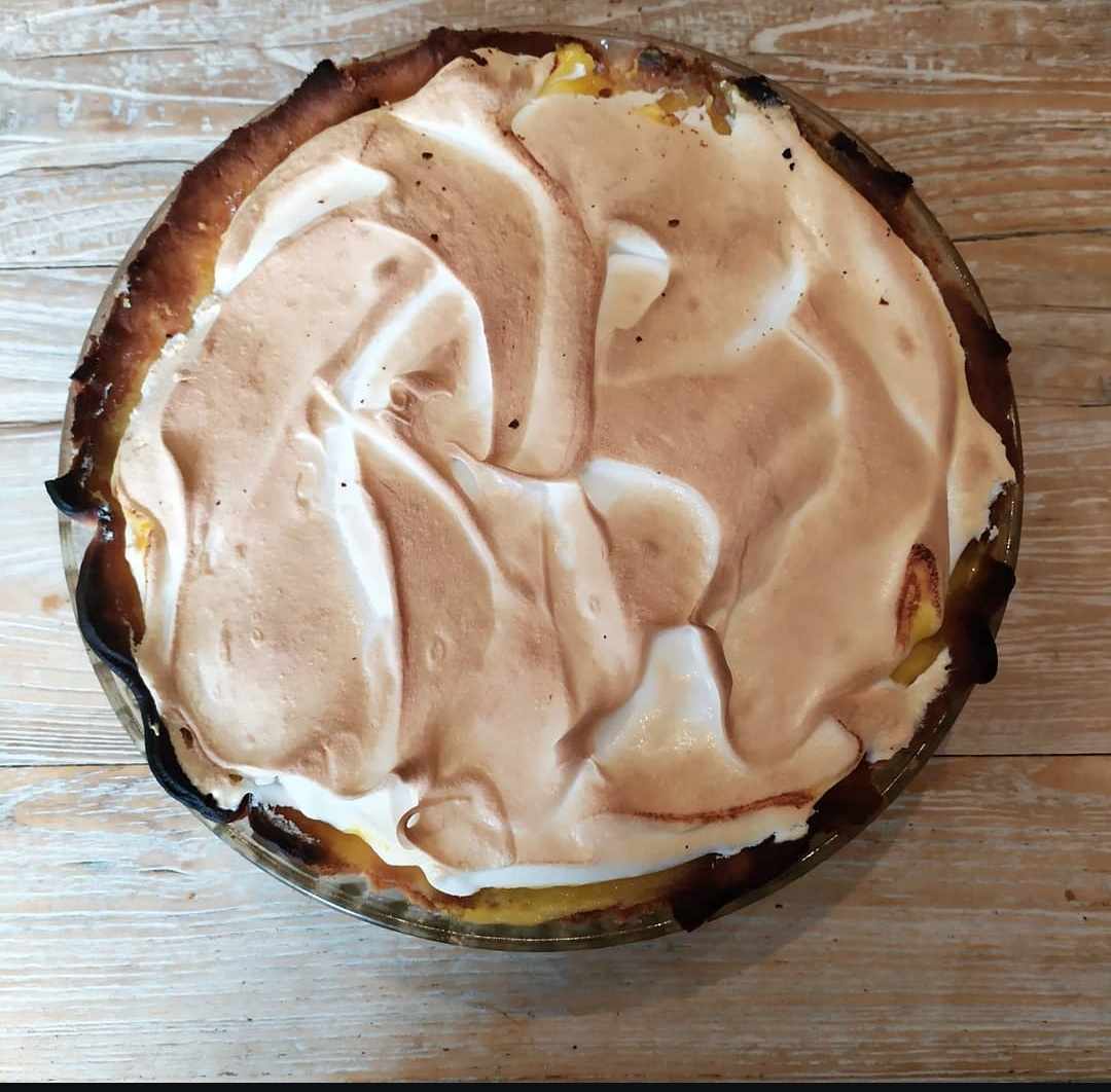 Tarte aux agrumes meringuée